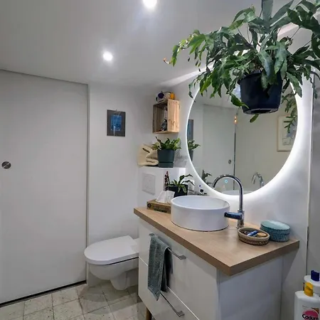 Artiste & Cosy Apartment